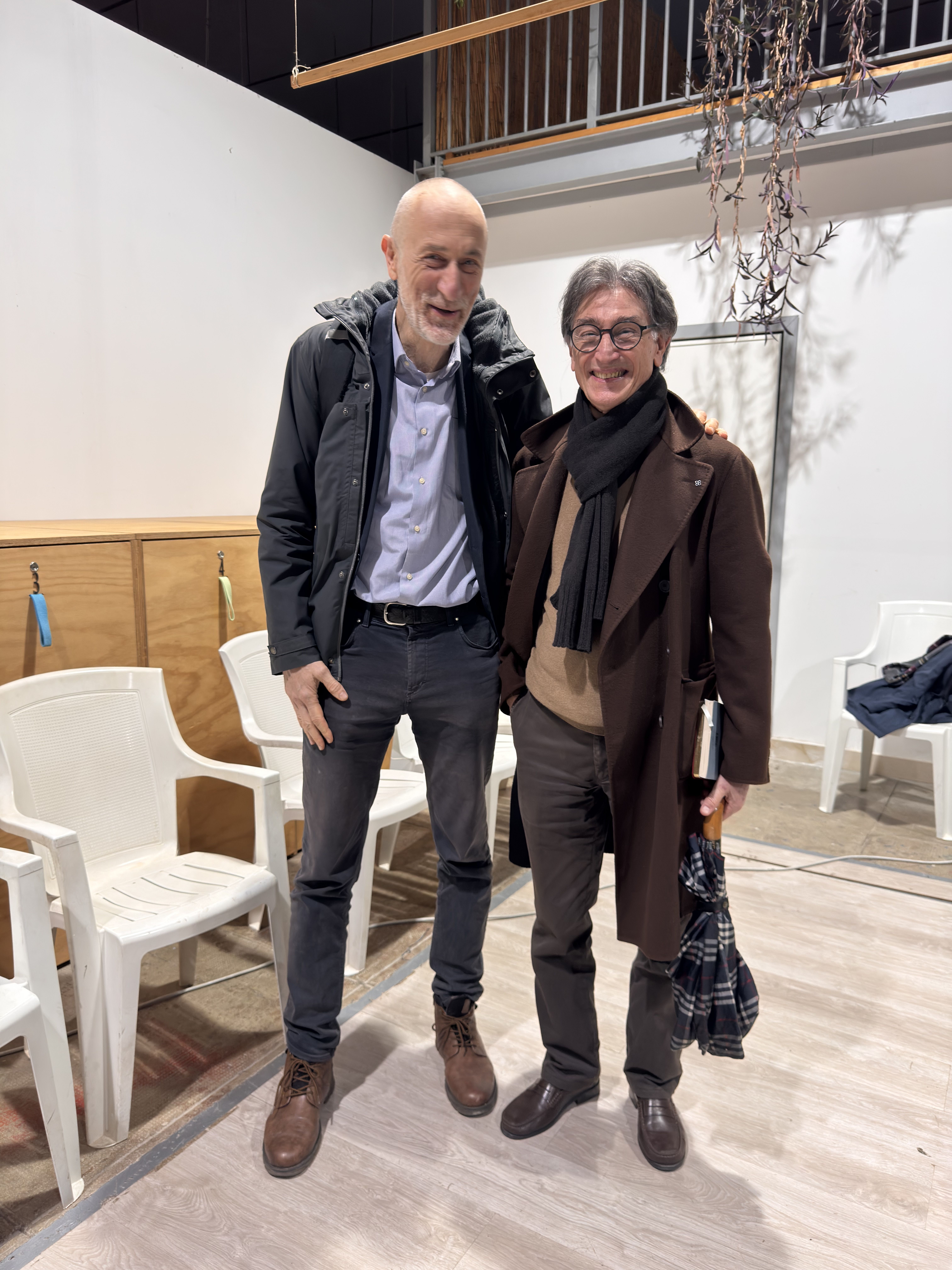 Nella foto da sinistra: Alberto Vannucci e Giuseppe Cataldo. In occasione del convegno sulla “Riforma della magistratura” del 7 febbraio 2026 svoltosi presso Nuove Officine Zisa.